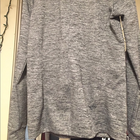 Cute zip up gray mesh jacket - Picture 6 of 6